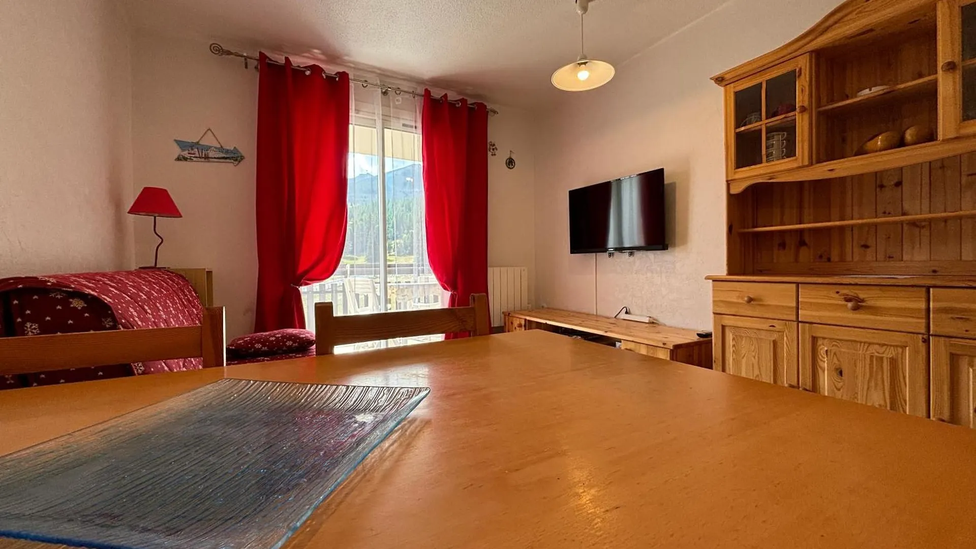 Apartment Super Devoluy Residence Les Issarts - Appart - 4 Pers Le Devoluy