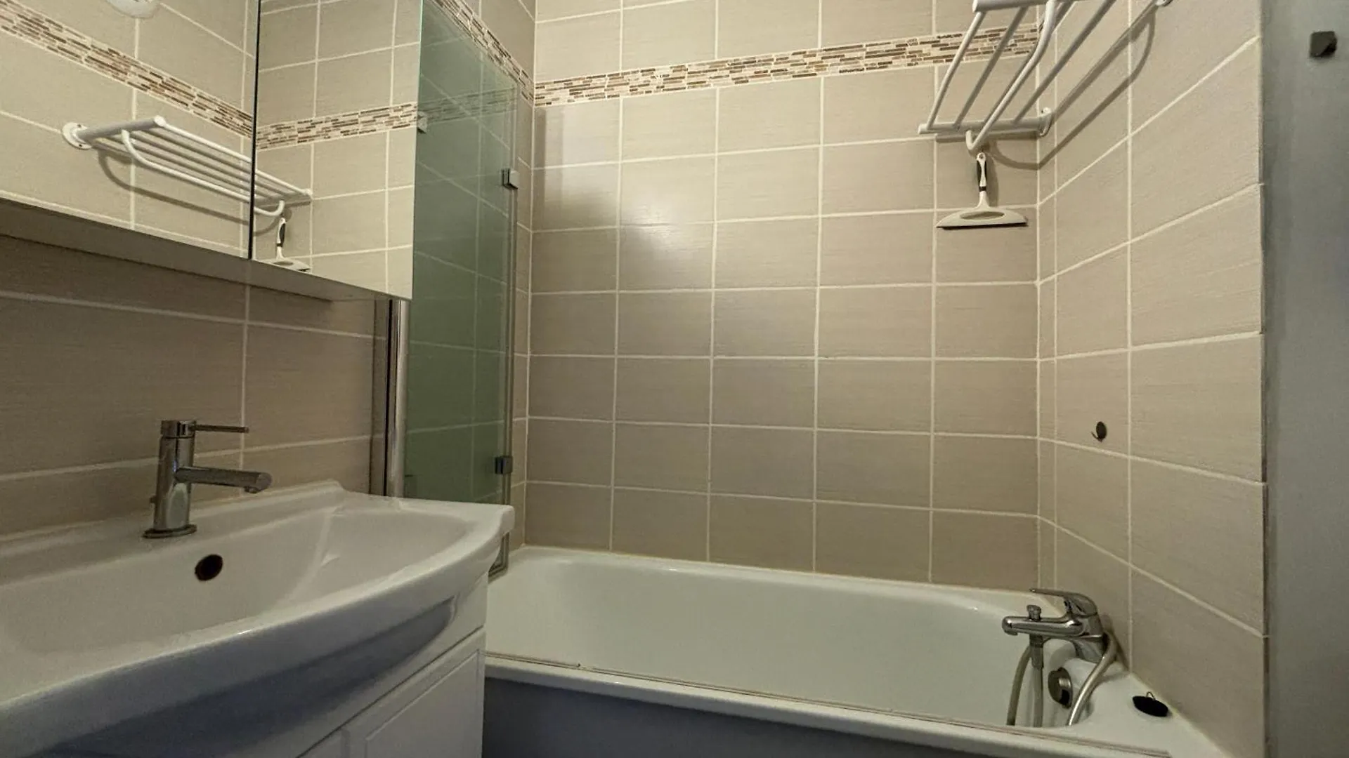 Apartment Super Devoluy Residence Les Issarts - Appart - 4 Pers Le Devoluy